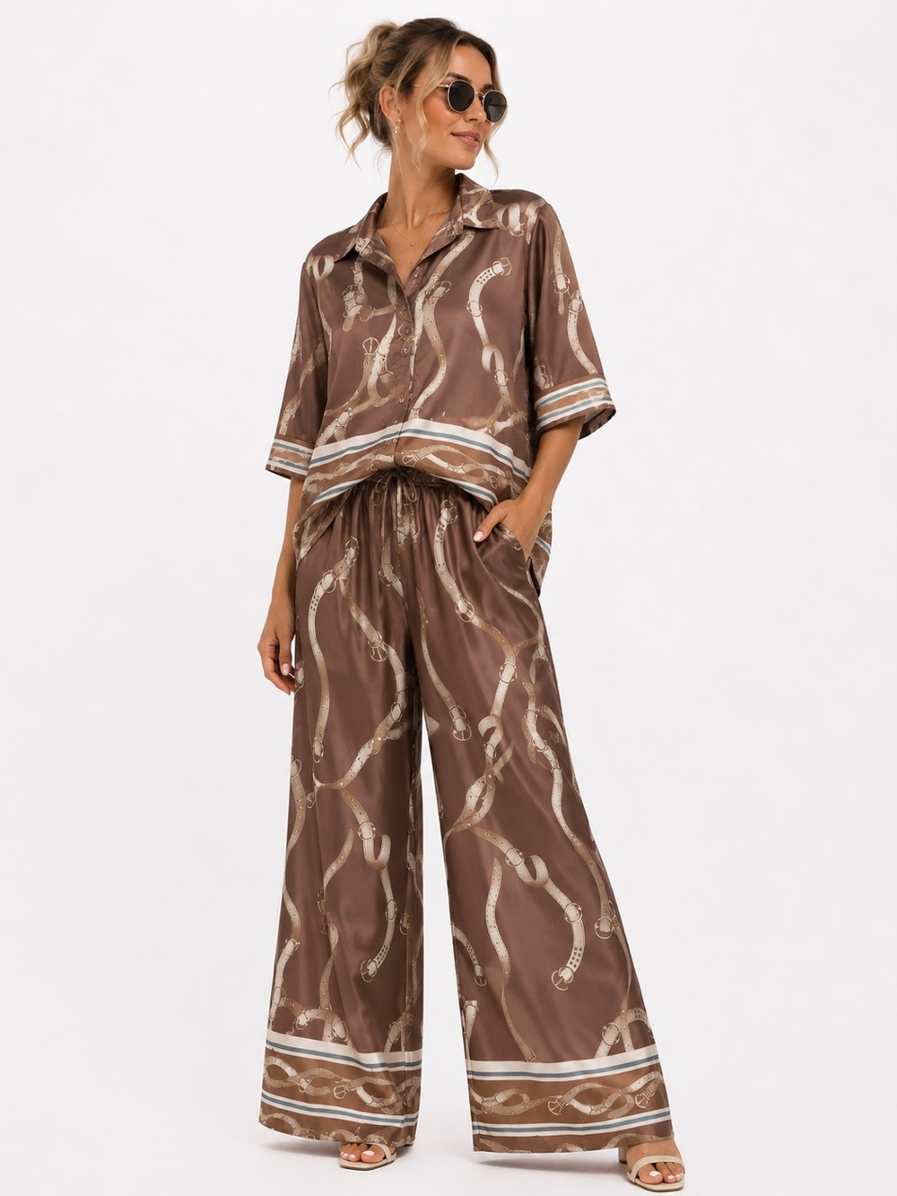 38.NWT Made in Italy 🇮🇹 Italian Silk  blend 2pc set Satin Wide-Leg Chain Print